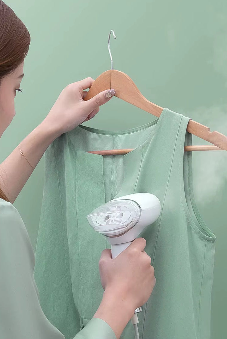 Portable Mini Garment Steamer Steam Iron Handheld Foldable Home Travelling for Clothes Ironing Wet Ironing Machine